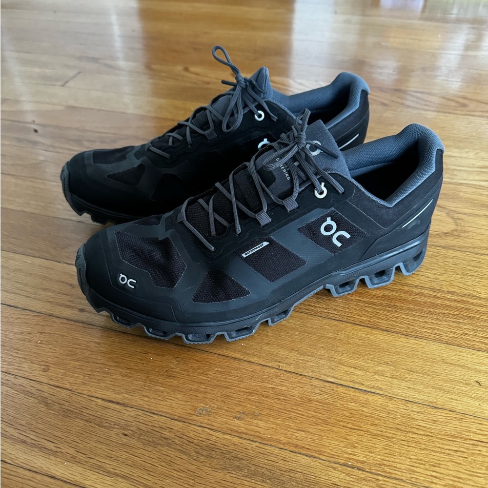 On Running Cloudventure Waterproof